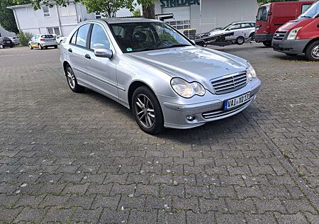 Mercedes-Benz C 200 CDI (LA)(203.007)