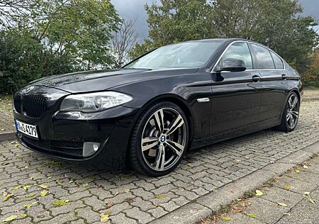 BMW 525d 525 Aut.NAVI XENON LEDER SCHIBEDACH