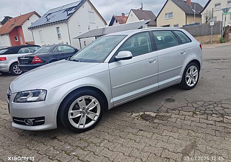 Audi A3 1.4 TFSI Attraction,HU/AU & KD Neu