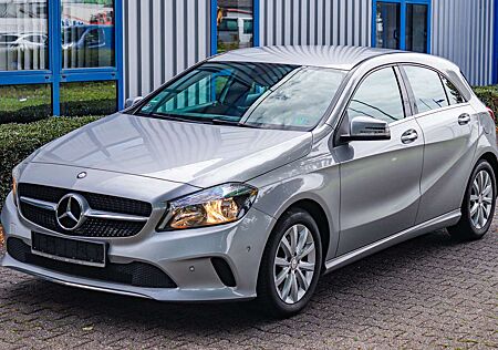 Mercedes-Benz A 180 A180 BE*T.LEDER*NAVI*PARKASSIST*SPORTSITZE*KEYLESS