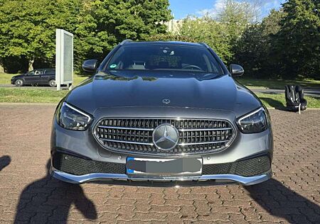 Mercedes-Benz E 200 T 9G-TRONIC Avantgarde