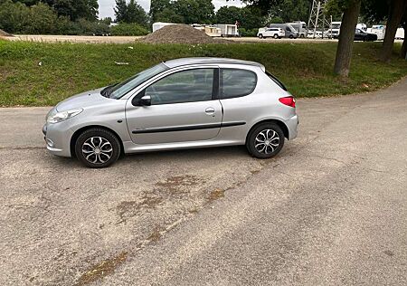 Peugeot 206 Urban Move Klima wenig gelaufen