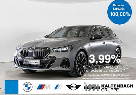 BMW 530 e Touring xDrive M-Sport Pro PANO AHK B&W