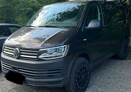 VW T6 Transporter Volkswagen Transporter T6 4MOTION Lang