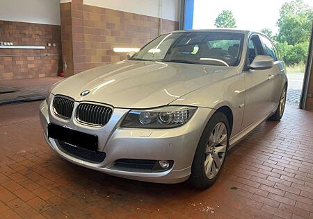 BMW 325 d *Navi| Leder| Xenon*