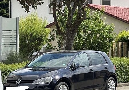 VW Golf Volkswagen 1.2 TSI BlueMotion Technology Trendline