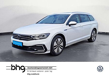 VW Passat Variant Volkswagen 1.4 TSI GTE DSG Leder AHK Navi