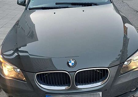 BMW 523 i