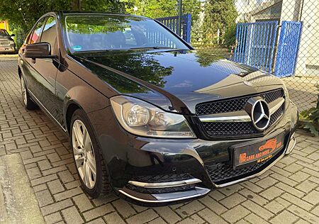 Mercedes-Benz C 180 Lim. CGI BlueEfficiency aus 2. Besitz!!!