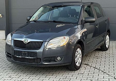 Skoda Fabia 1.2l * TÜV 03/2026 *