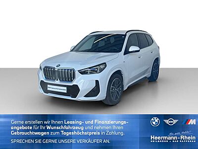 BMW iX1 xDrive30 M Sport LiveCock.HUD.ParkAss.LED.SH