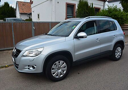 VW Tiguan Volkswagen 2.0 TSI DSG Sport & Style 4Motion