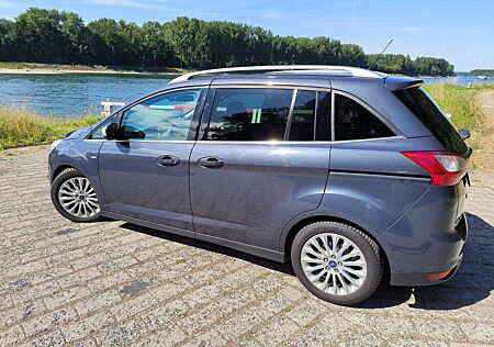 Ford Grand C-Max 2.0 TDCi Aut. Titanium 7 Sitze