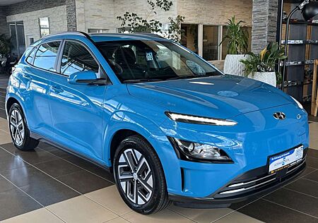 Hyundai Kona Select dig.Cockpit ACC R.Cam SHZ PDC DAB+
