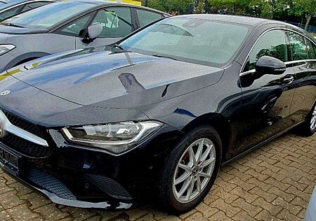 Mercedes-Benz CLA 180 CLA Shooting Brake