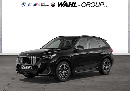 BMW iX1 xDrive30 M SPORT AHK PANO HIFI HK DAB KOMFORTZG