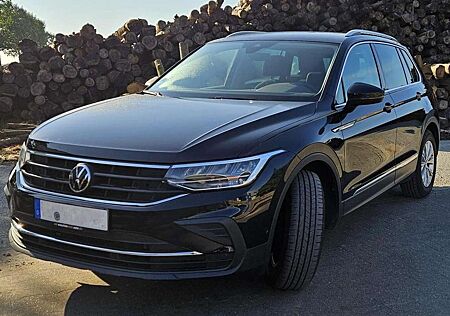 VW Tiguan Volkswagen 2.0 TDI SCR DSG Life