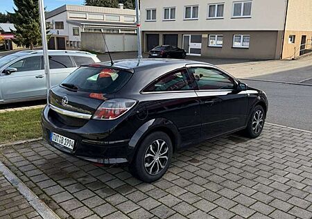 Opel Astra GTC 1.4 Edition