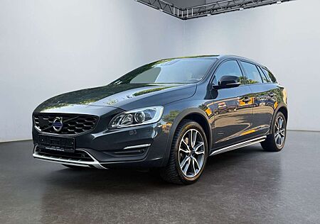 Volvo V60 CC V60 Cross Country Summum AWD