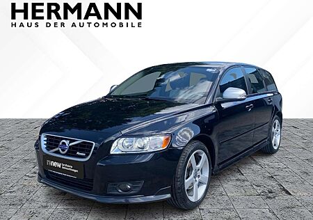 Volvo V50 Kombi D2 R-Design Pro Edition Xenon*NAVI*SHZ