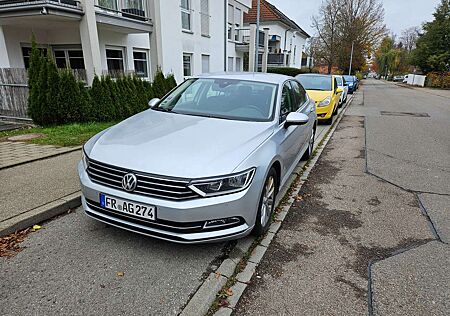 VW Passat Volkswagen 1.4 TSI ACT (BlueMotion Technology) DSG Com