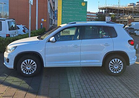 VW Tiguan Volkswagen +2.0+TDI 4Motion+BlueMotion DSG+Sport+