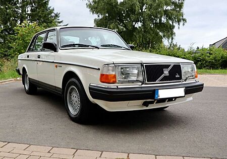 Volvo 244 GL 49tkm H Zulassung Orginal