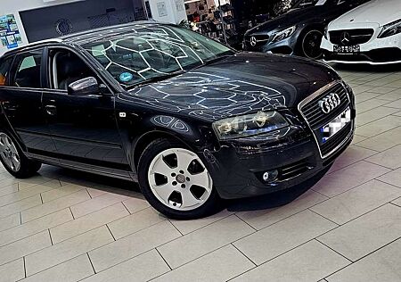 Audi A3 2.0 FSI Ambition TeilLeder SportSitz
