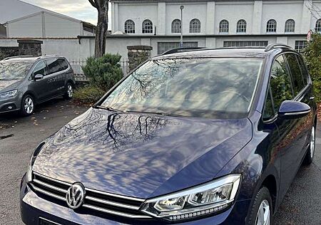 VW Touran Volkswagen Comfortline BMT/Start-Stopp-DSG!!
