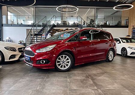 Ford S-Max Titanium *AHK*LED*Klima*SHZ*