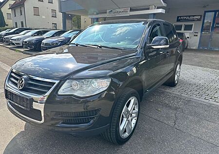 VW Touareg Volkswagen 3.0 V6 TDI Leder Schiebedach AHK 20Zoll Xenon Navi