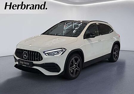 Mercedes-Benz GLA 200 4matic AMG Line NIGHT AHK KAMERA PANO