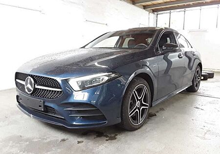 Mercedes-Benz A 250 e AMG Line Night Navi LED Ambiente-Licht