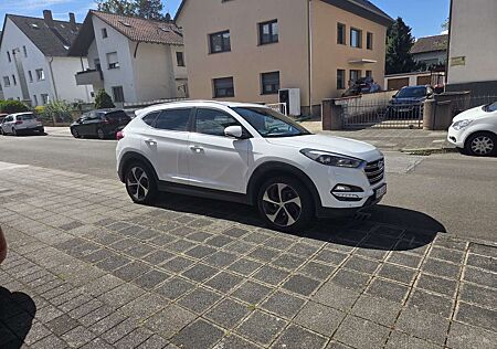 Hyundai Tucson 2.0 CRDi 2WD Trend