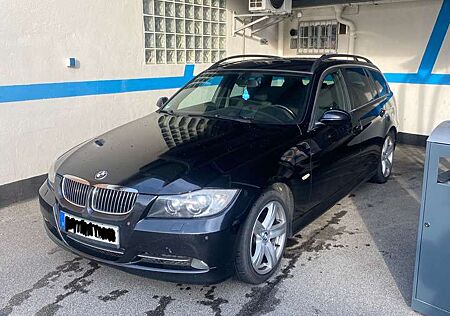 BMW 330xd 330 DPF Touring Aut.