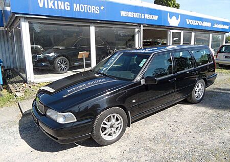 Volvo V70 I