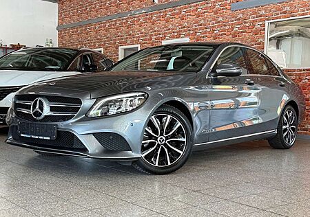 Mercedes-Benz C 220 d-Navi-LED-Standhzg.-Kamera