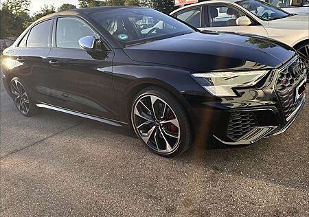 Audi S3 2.0 TFSI quattro basis