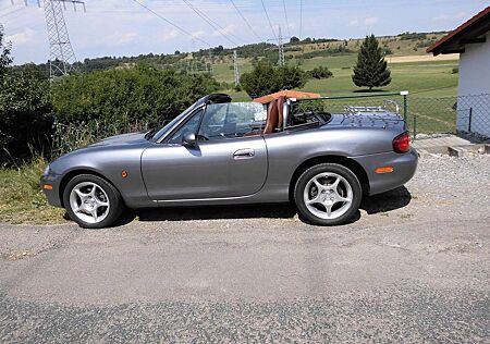 Mazda MX-5 MX5 CAB 2T 1.6I SV PHö PHOENIX