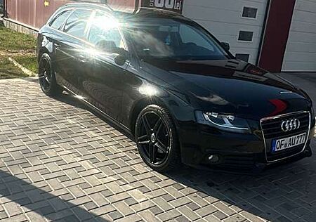 Audi A4 Avant 2.7 TDI DPF Attraction
