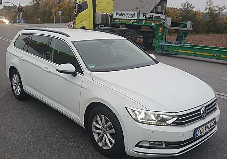 VW Passat Variant Volkswagen 2.0 TDI (BlueMotion Technology) Comfortline