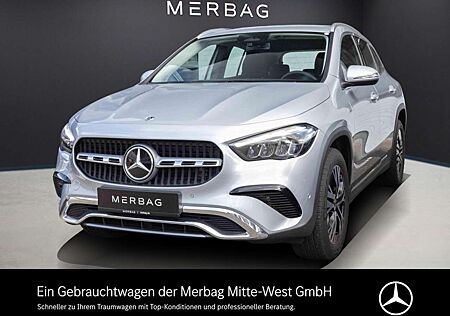 Mercedes-Benz GLA 180 Progressive LED Winterp- Rückfahrkamera