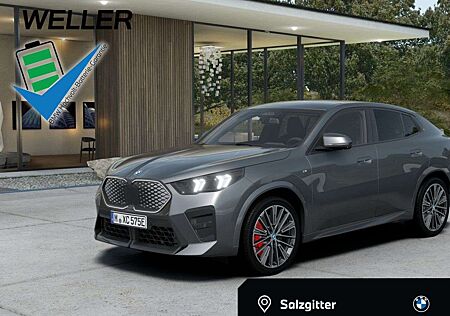 BMW iX2 xDrive30 M SPORT PRO AHK,HUD,DAPro,PA+,Icon