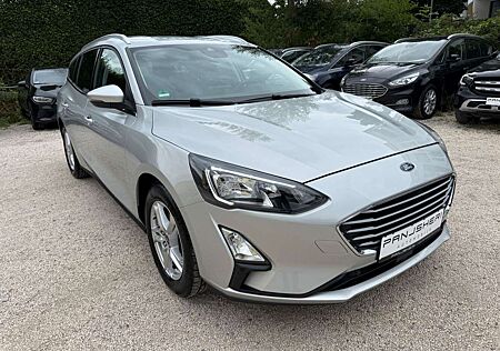 Ford Focus Turnier Cool&Connect LED Kamera Winterpake