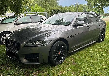 Jaguar XF Diesel 20d R-Sport
