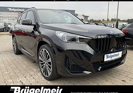 BMW X1 xDrive23i (Mild-Hybrid) M Sport+ACC+AHK+NAVI