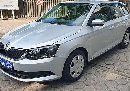Skoda Fabia Ambition, Klimatronik, Navi,1 Hand, Tüv 06/2027