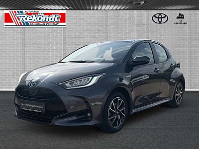 Toyota Yaris Hybrid Club LED Apple CarPlay Android Auto Klimaau