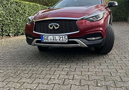 Infiniti QX30 2.2d DCT AWD Prem 360Kamera/MB GLA/Park-Pilot/BOSE