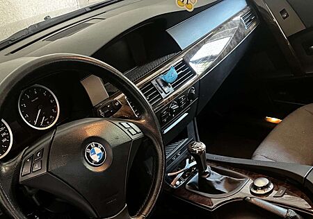 BMW 520i 520